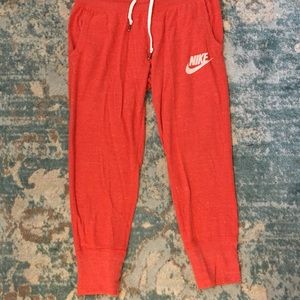 Nike cropped sweatpants